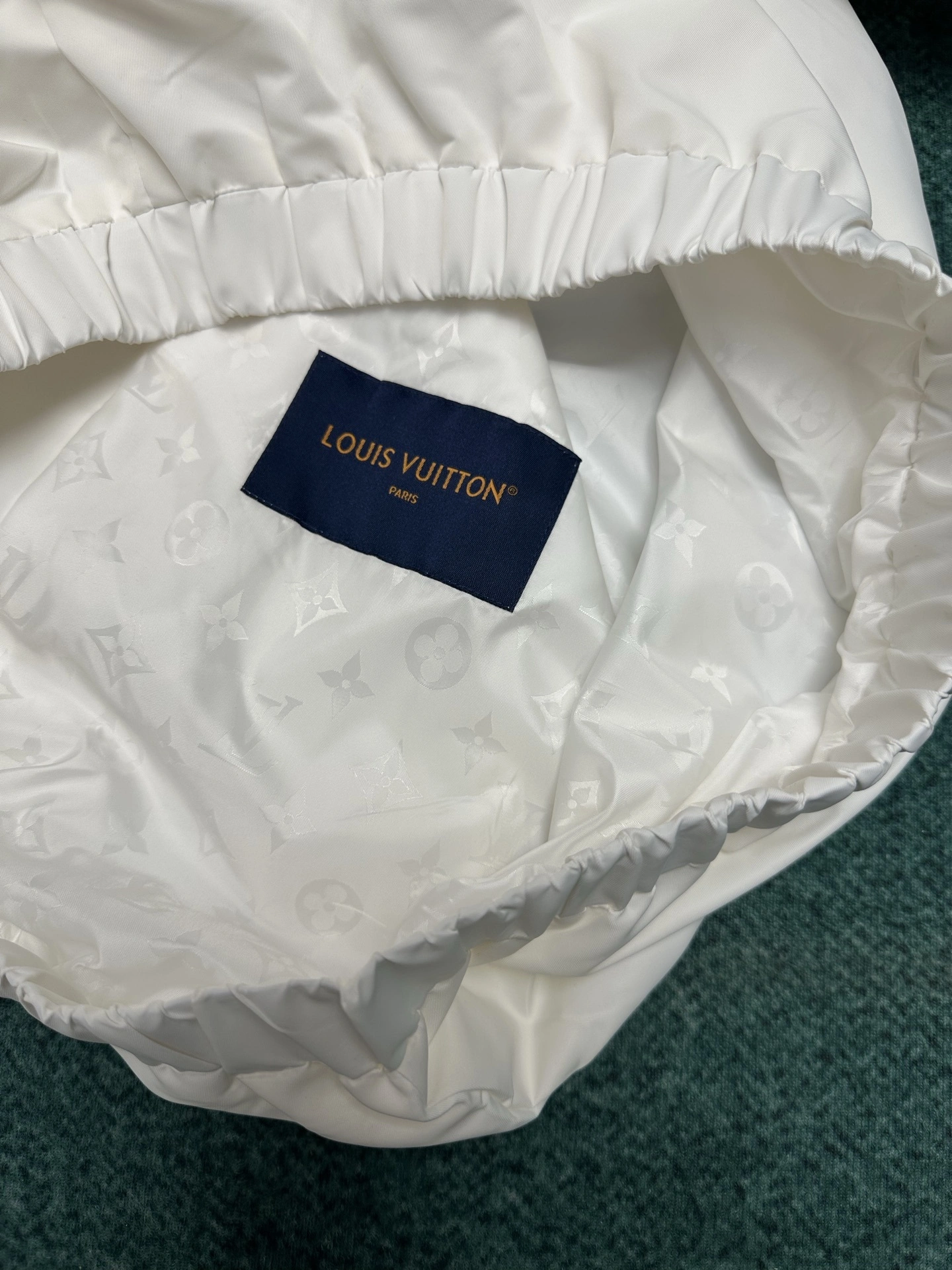 wg.luxury- 8V item:E-F409G2645